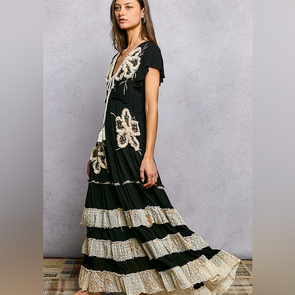 ✨RE-STOCK✨Ruffle Trim V-Neck Embroidery Sequins Tassel Long Dress|Black - Picture 3 of 6